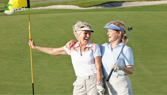 Quy chuẩn thời trang golf nữ trên sân golf. Tại sao trang phục golf nữ lại đóng vai trò quan trọng? 